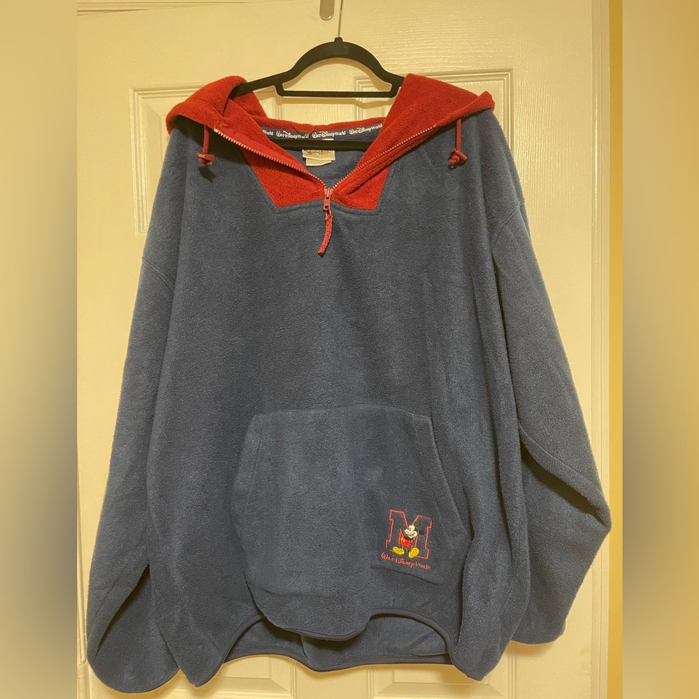 Wonderful World of Disney Mickey Mouse Jacket , size  XL.
